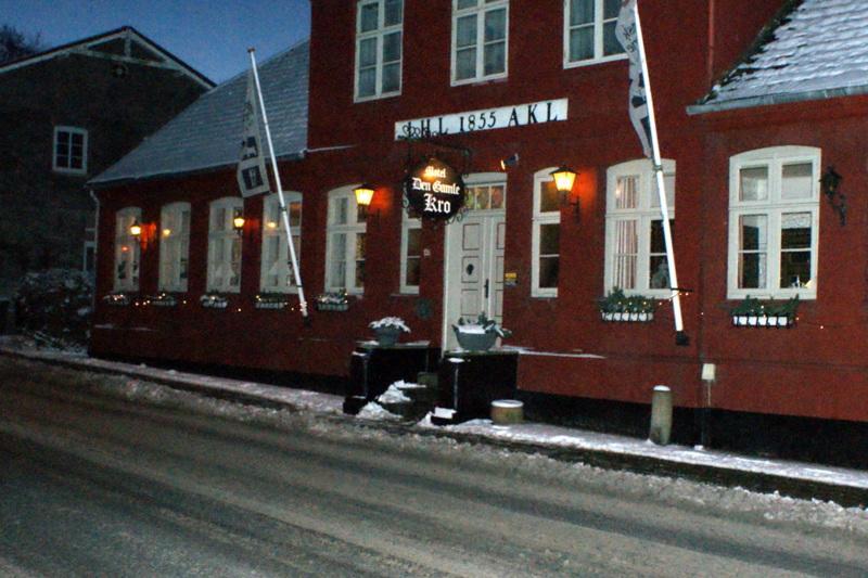 Gram Slotskro Exterior photo
