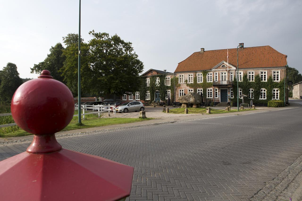Gram Slotskro Exterior photo
